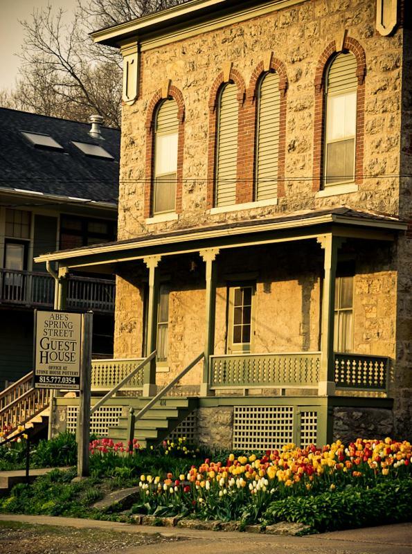 Abe's Spring Street Guest House Galena Exterior foto